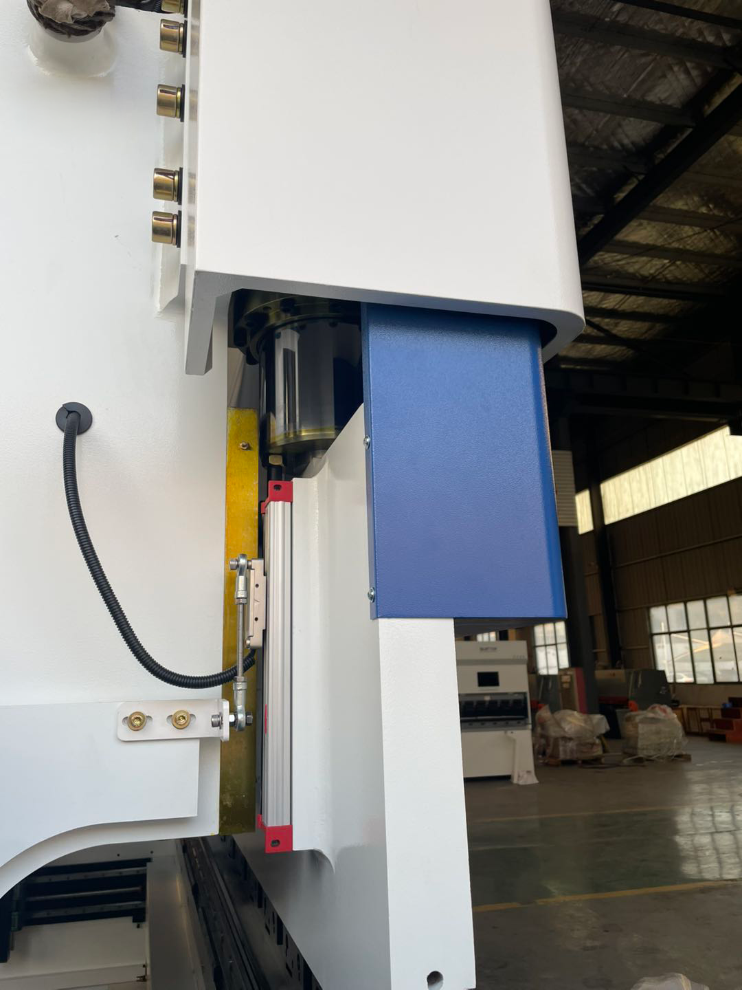 Hydraulic Press Brake with tools