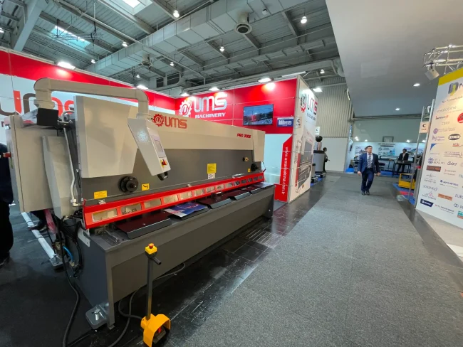 Shear Metal Cutting Machines