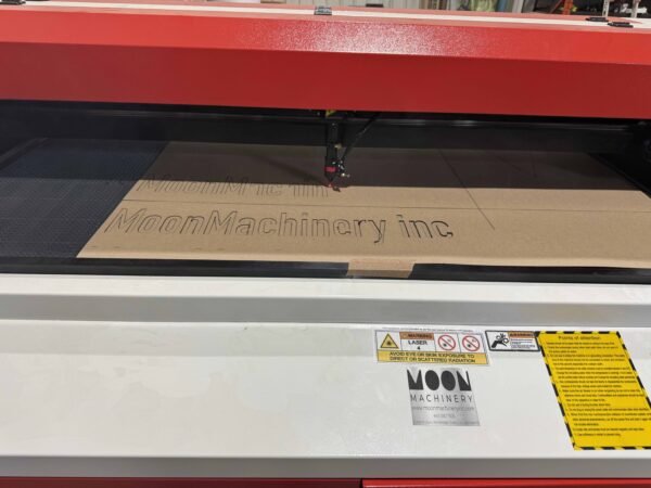 Large table c02 laser cutting machine  - Image 2