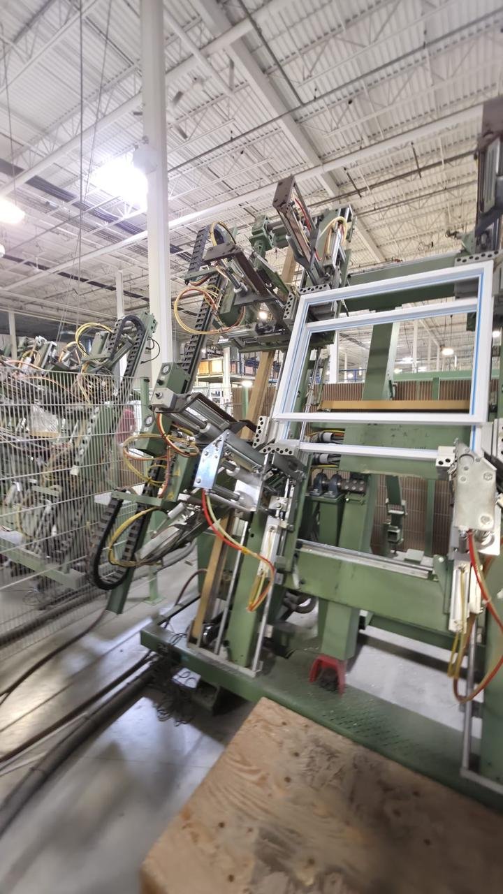 Urban 4 Head Vertical Welder